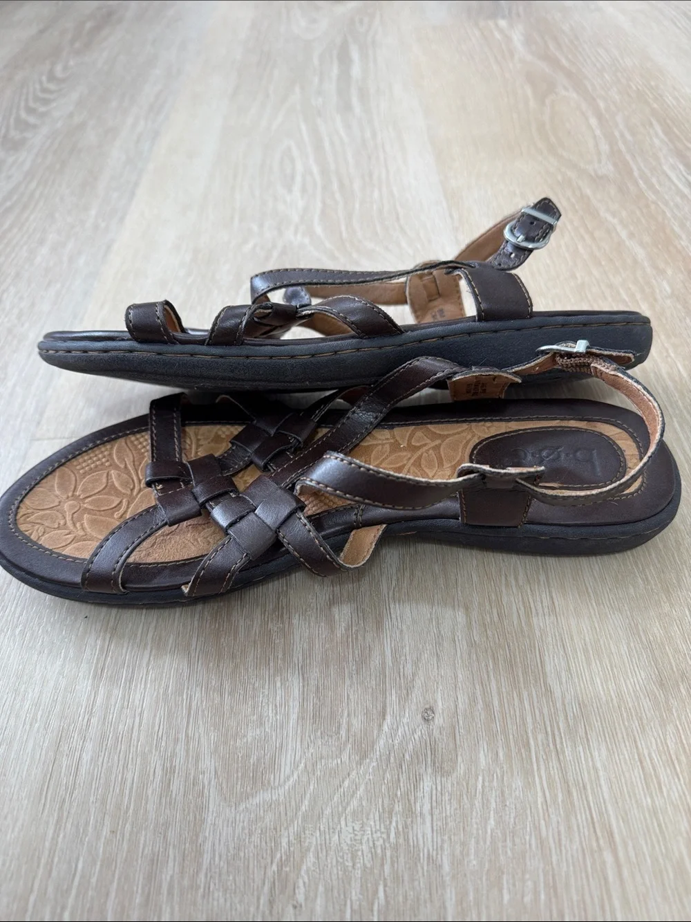 boc Women’s Brown Leather Woven Sandals